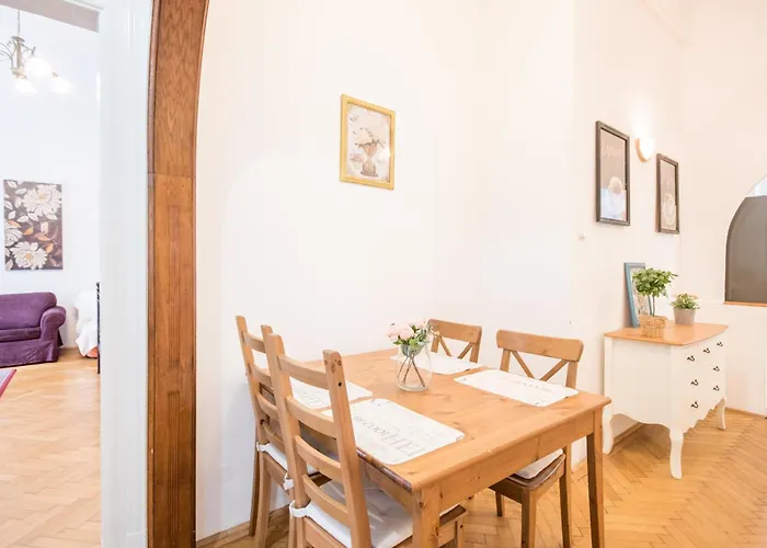 Comfy Large * 부다페스트